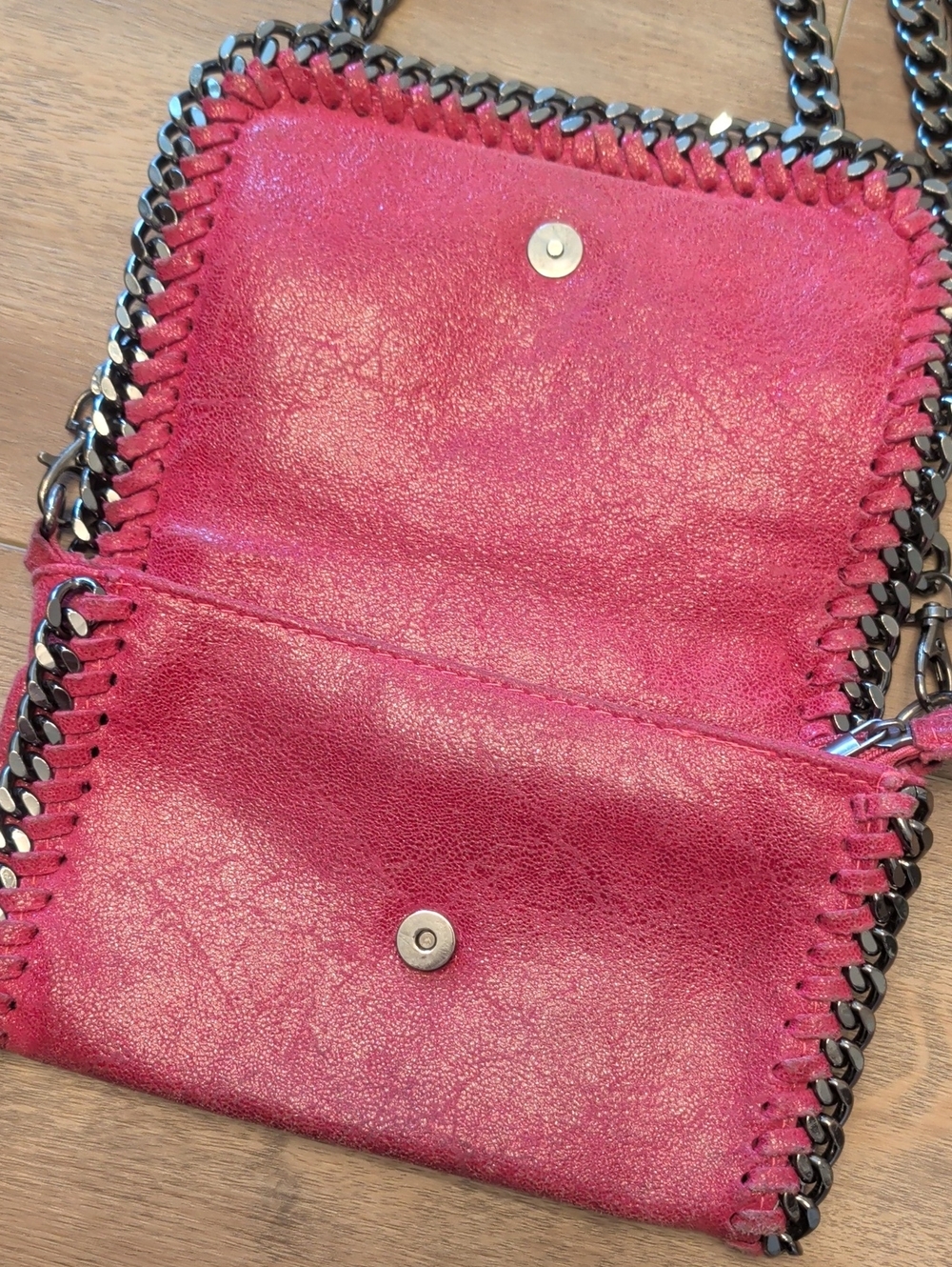 Pink Leather Chain-Trim Crossbody Bag - Picture 5 of 8